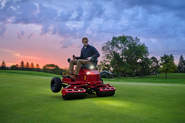 GreensPro e1700 Electric Greens Roller - 3 Drum Drive Speed