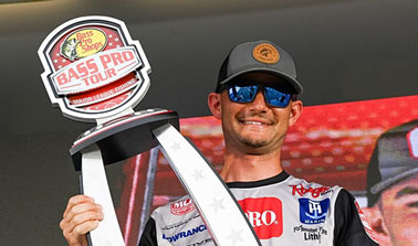 MLF's Jordan Lee Wins Stage Six